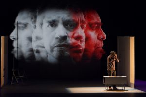proyecciones pequenas certezas de Sarabela Teatro